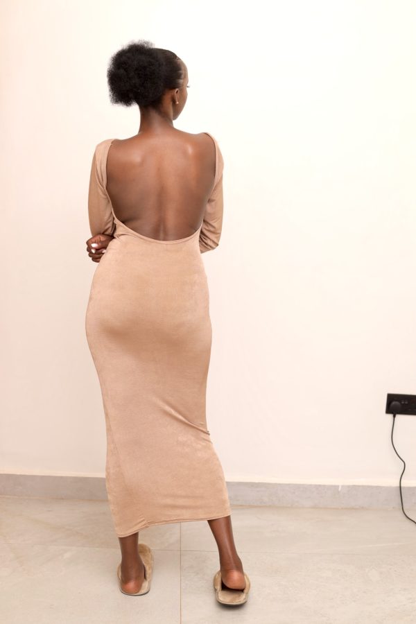 Sleek Serenity Bodycon dress - Image 4